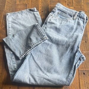 Classic Light Blue Denim Levi Jeans